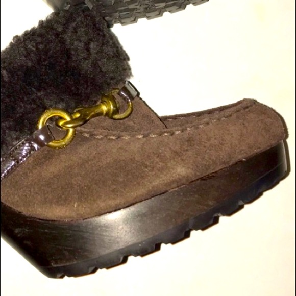 RECENTLY REDUCED: “Sale Priced”    Coach Women’s Clogs  8.5 - Picture 4 of 5